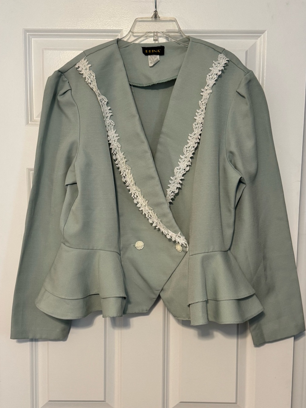 Vintage Reina Rose Button Lace Ruffle Detail Two Piece Mint Blazer Skirt Size 18